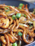 Chapagetti noodles met scampi