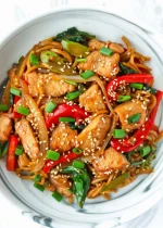 Noodles kip Teriyaki